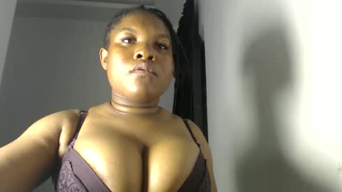 Snapshot of princess_karinaa chatting on May 4, 2026, 7:54 pm Karina online show from May 4, 2026, 7:54 pm