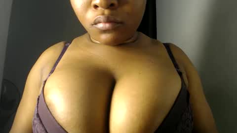Snapshot of princess_karinaa chatting on June 1, 2026, 4:47 am Karina online show from June 1, 2026, 4:47 am