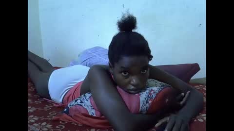 princess_scovia online show from May 26, 2026, 2:07 am