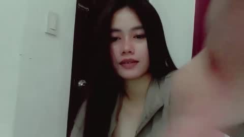 Snapshot of princessaliana chatting on December 12, 2024, 2:48 am princessaliana online show from December 12, 2024, 2:48 am