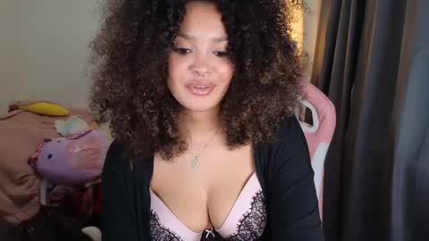 Snapshot of princessamberrrxo chatting on February 4, 2025, 4:29 pm Amber online show from February 4, 2025, 4:29 pm