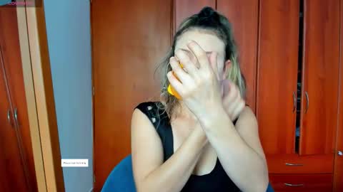 princessmariana25 online show from March 30, 2026, 8:10 pm