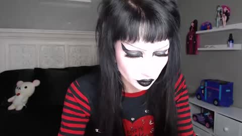 Snapshot of princessminxxy chatting on December 22, 2024, 3:33 am princessminxxy online show from December 22, 2024, 3:33 am