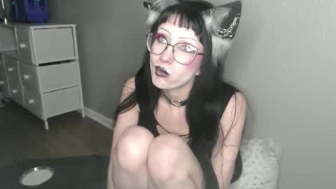 Snapshot of princessminxxy chatting on January 25, 2025, 4:23 am princessminxxy online show from January 25, 2025, 4:23 am