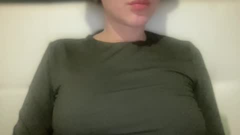 Snapshot of princesss99495055 chatting on September 21, 2025, 6:20 pm PureLust Couple online show from September 21, 2025, 6:20 pm