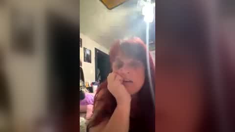 Snapshot of princesssparkleparts chatting on July 18, 2026, 5:39 pm princesssparkleparts online show from July 18, 2026, 5:39 pm