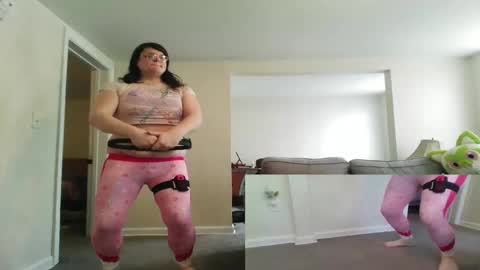 Snapshot of princessstarpuppybi chatting on February 23, 2026, 5:21 pm PuppyAshley online show from February 23, 2026, 5:21 pm