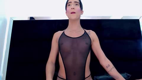 priscilarainbow online show from April 24, 2026, 7:49 pm