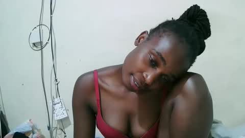 Snapshot of pritty_amber chatting on March 21, 2026, 8:30 am pritty_amber online show from March 21, 2026, 8:30 am