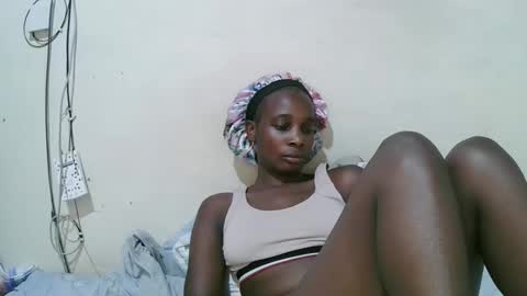 pritty_amber online show from May 6, 2026, 6:30 am