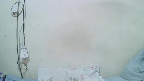 pritty_amber online show from May 7, 2026, 7:25 am