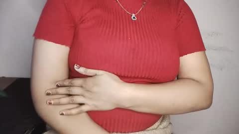 Snapshot of priyu_ chatting on November 7, 2025, 7:03 pm priyu_ online show from November 7, 2025, 7:03 pm