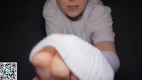 moli online show from April 13, 2026, 2:22 pm