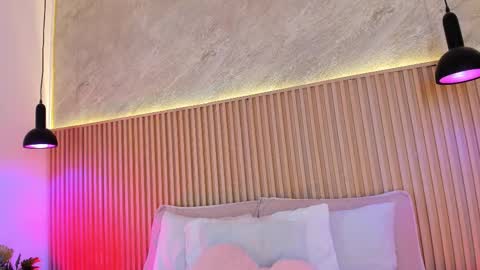 Profana Red online show from March 27, 2026, 2:17 pm