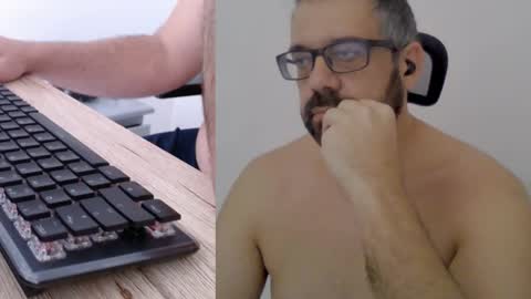 Snapshot of professional_manbd chatting on January 10, 2025, 12:36 pm Professional manBD online show from January 10, 2025, 12:36 pm