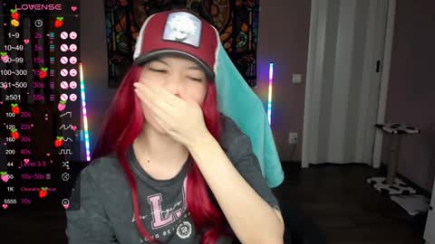 Snapshot of project_hisoka44 chatting on January 1, 2025, 4:29 pm Di online show from January 1, 2025, 4:29 pm