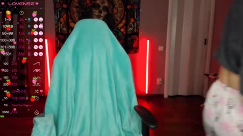 Snapshot of project_hisoka44 chatting on January 5, 2025, 8:32 am Di online show from January 5, 2025, 8:32 am