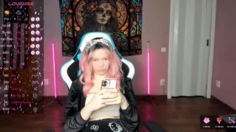 Di online show from December 21, 2025, 1:46 am