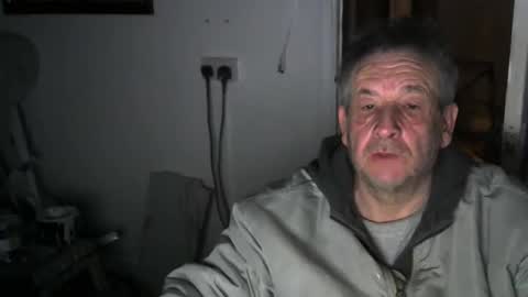 projectorepson online show from January 27, 2025, 9:55 pm