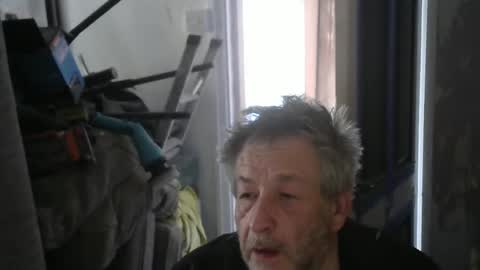 projectorepson online show from March 8, 2025, 10:32 am