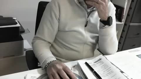 Snapshot of proplan chatting on January 21, 2025, 5:20 pm mature hairy guy online show from January 21, 2025, 5:20 pm