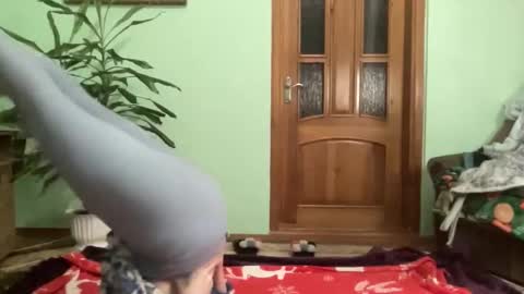 Snapshot of proud_sweet_21 chatting on February 18, 2026, 11:33 pm proud sweet 21 online show from February 18, 2026, 11:33 pm