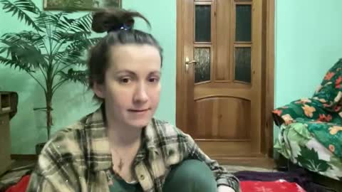 proud sweet 21 online show from May 15, 2026, 11:23 pm