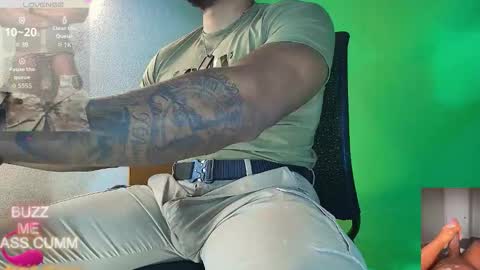 Snapshot of proudlyblack30 chatting on February 19, 2026, 2:46 pm sergeant. online show from February 19, 2026, 2:46 pm