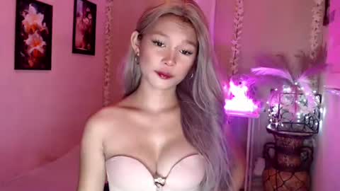 Snapshot of provincegirl_intown chatting on October 11, 2025, 2:22 am Angela online show from October 11, 2025, 2:22 am