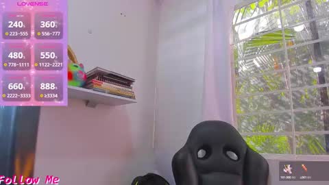 psique_naughty2 online show from October 1, 2025, 12:33 pm