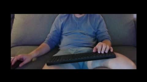 Peter online show from April 18, 2026, 5:11 am