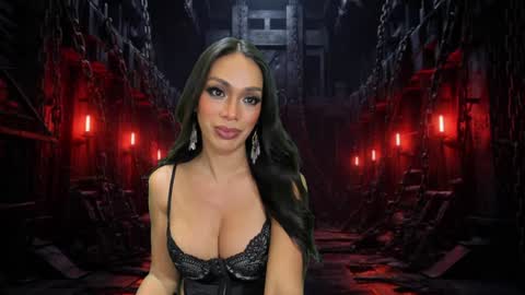 Snapshot of psychiq chatting on December 8, 2024, 2:30 pm psychiq online show from December 8, 2024, 2:30 pm