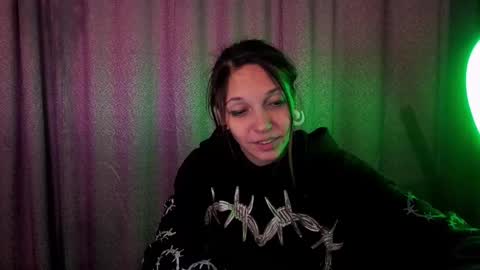 Snapshot of psyheya chatting on December 26, 2024, 5:40 pm LUCY ----- online show from December 26, 2024, 5:40 pm