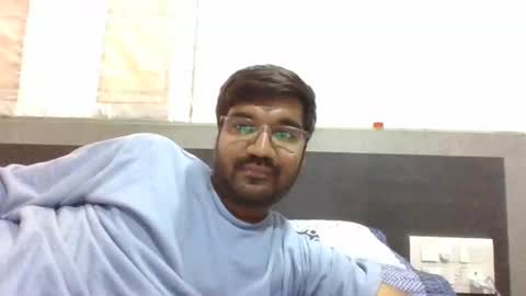 Snapshot of ptl1711 chatting on December 7, 2024, 9:06 am ptl1711 online show from December 7, 2024, 9:06 am