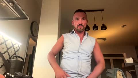 Snapshot of publicnakedtom chatting on February 16, 2025, 2:31 am publicnakedtom online show from February 16, 2025, 2:31 am