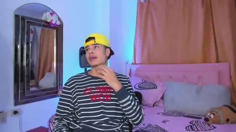 puca_and_garu online show from March 15, 2026, 4:07 am