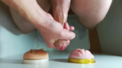 Snapshot of pude90 chatting on September 12, 2025, 5:29 am PuDe90 online show from September 12, 2025, 5:29 am