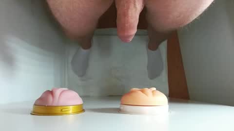 PuDe90 online show from October 20, 2025, 5:52 am