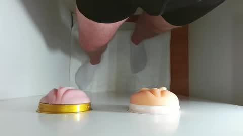 PuDe90 online show from March 17, 2026, 5:33 am