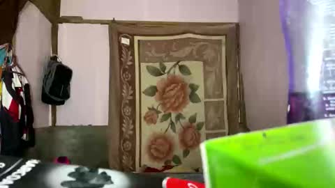 Snapshot of puki_hot chatting on November 18, 2025, 3:27 pm puki_hot online show from November 18, 2025, 3:27 pm