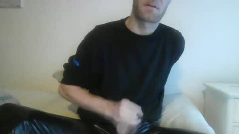 Snapshot of pumpindk chatting on December 9, 2024, 10:43 am Pumpin online show from December 9, 2024, 10:43 am
