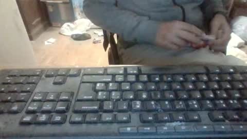 pup_y online show from October 28, 2025, 6:06 am