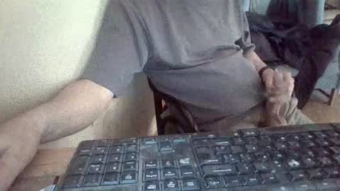 pup_y online show from February 17, 2026, 2:57 pm