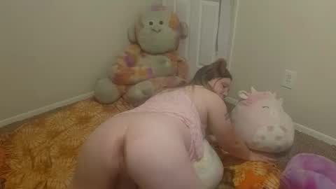 puppygirllovestobeg online show from May 26, 2026, 6:42 am