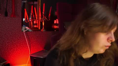 constant schedule Wednesday  Friday  Saturday  Sunday  The Rosemarie online show from April 7, 2026, 5:41 am