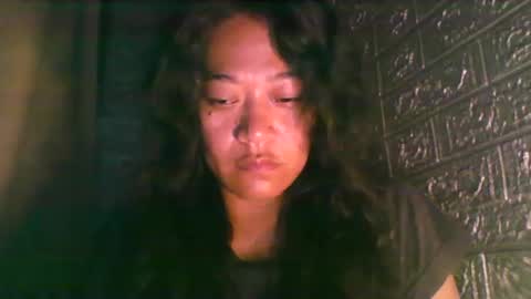 pure_sweetasian online show from November 29, 2025, 3:48 pm