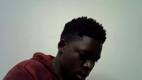 Pureblack  online show from October 27, 2025, 9:35 am