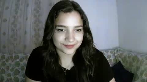 Snapshot of purple_23 chatting on December 21, 2025, 7:26 am Lizzy online show from December 21, 2025, 7:26 am