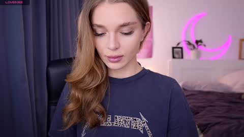 Snapshot of purple_baby chatting on February 4, 2025, 4:39 pm Sasha  wait you here 6 of November. will celebrate my B- day online show from February 4, 2025, 4:39 pm
