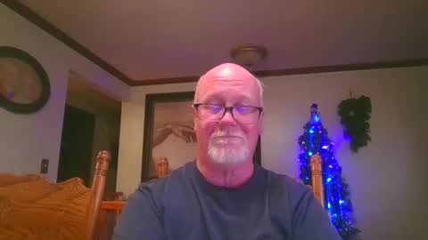 pussylover1365 online show from February 12, 2025, 10:04 pm